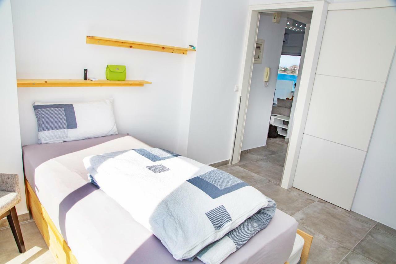Penthouse " Sonja " Lägenhet Lávrion Exteriör bild